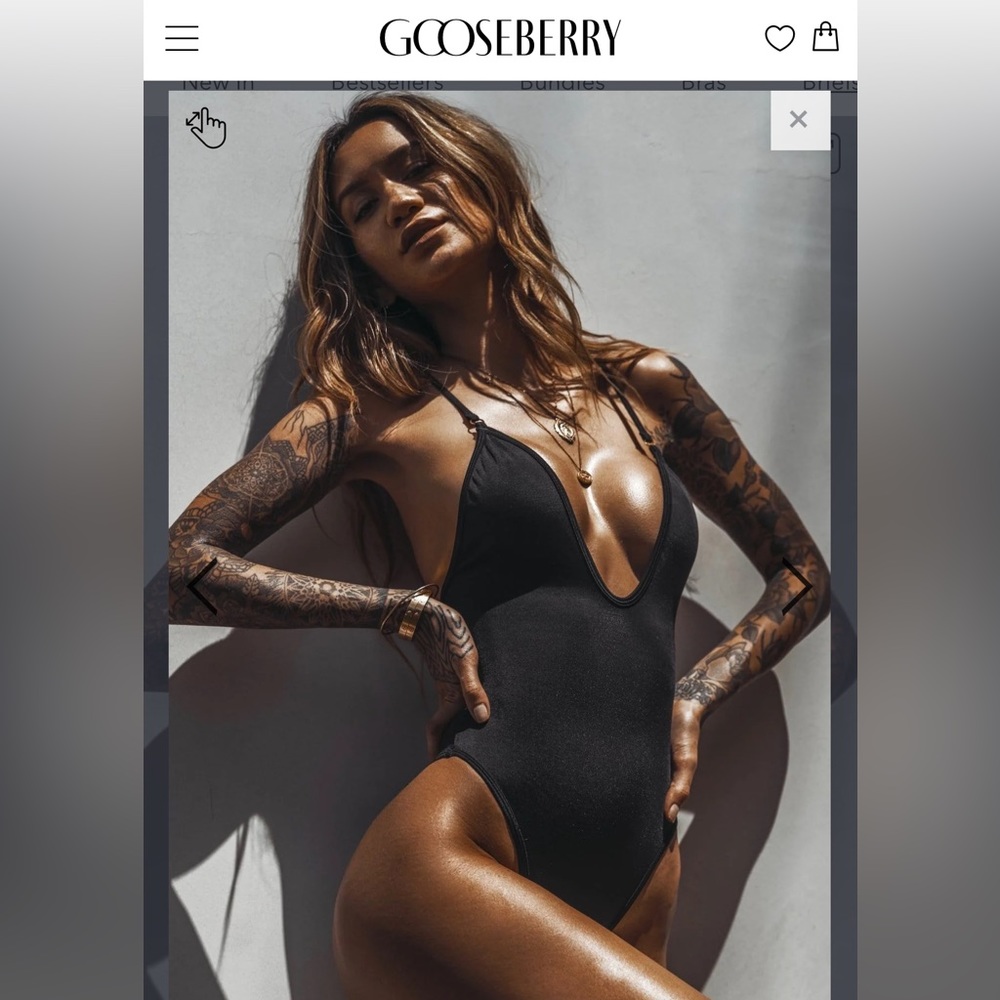 NWT - Gooseberry One Piece Black - So Chic Swimsuit - Size Large